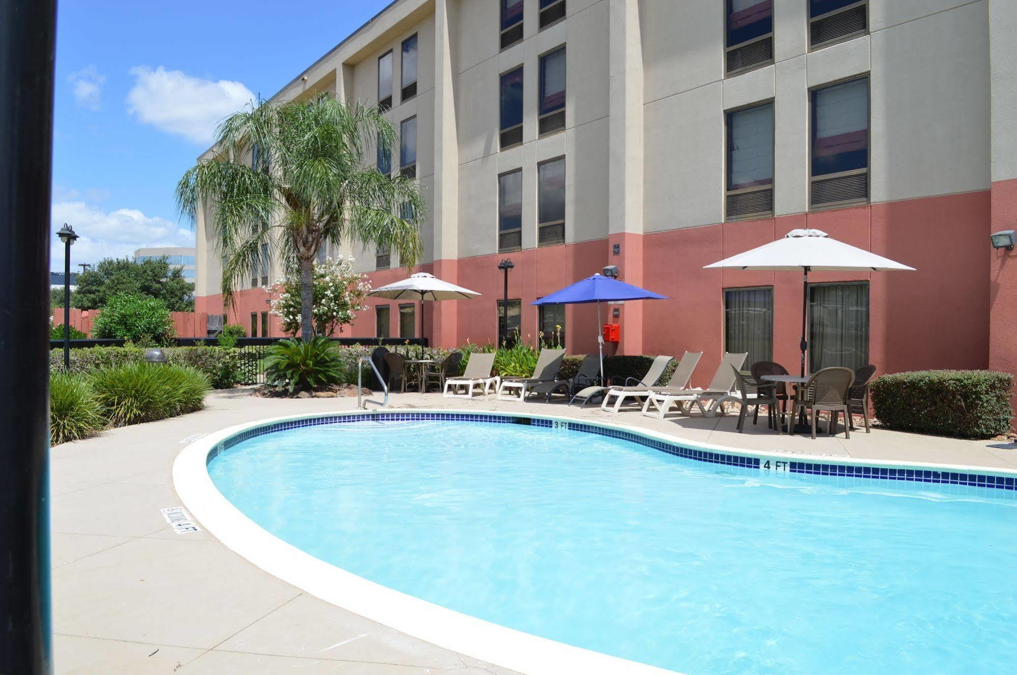 Hotel Hampton I-10 West-energy Corridor 3*