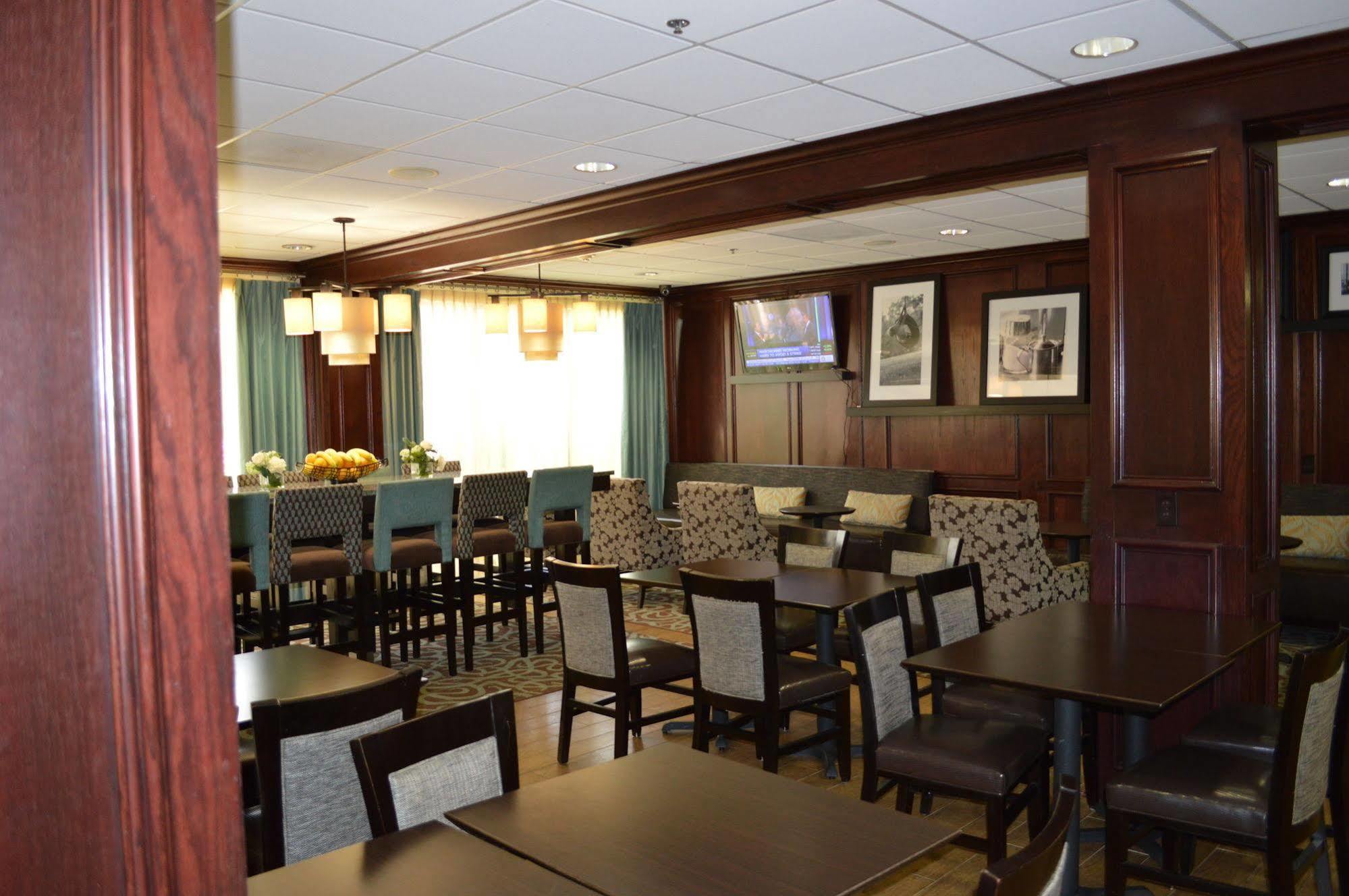 Hampton I-10 West-energy Corridor Hotel